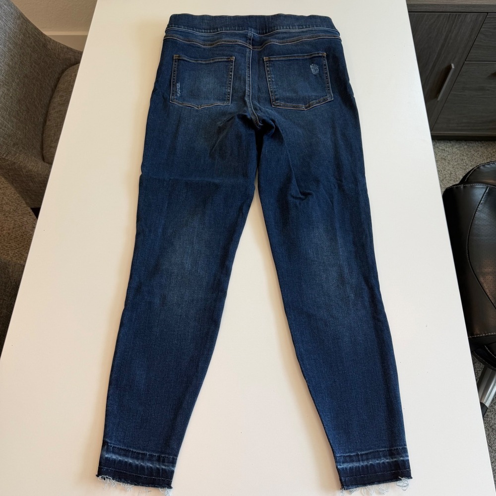 Spanx Distressed Denim Leggings Medium Wash Raw Hem 20203R Blue Large NWT - Picture 6 of 6